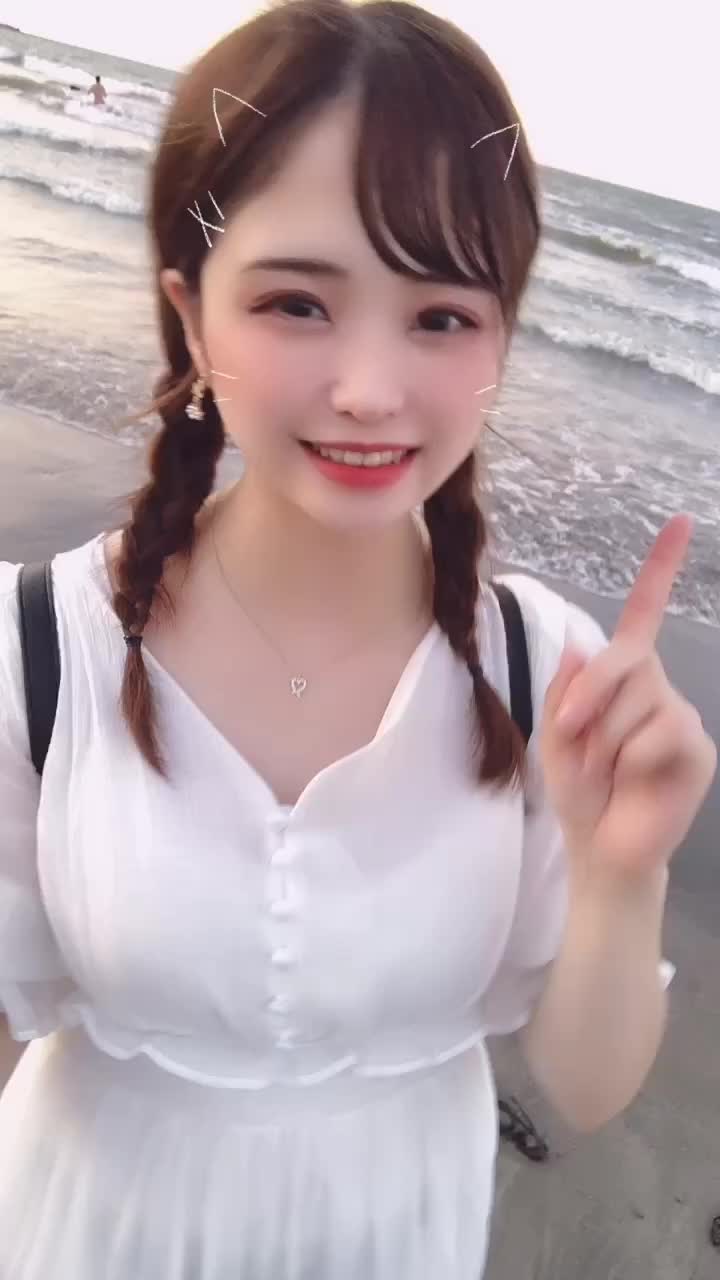 【清楚系美少女】【堀内玲】浜辺で初TikTok！#tiktok夏祭り #目線ショット #海 #浜辺 #夕暮れ のりたい #夏 #夏コーデ #夏の思い出