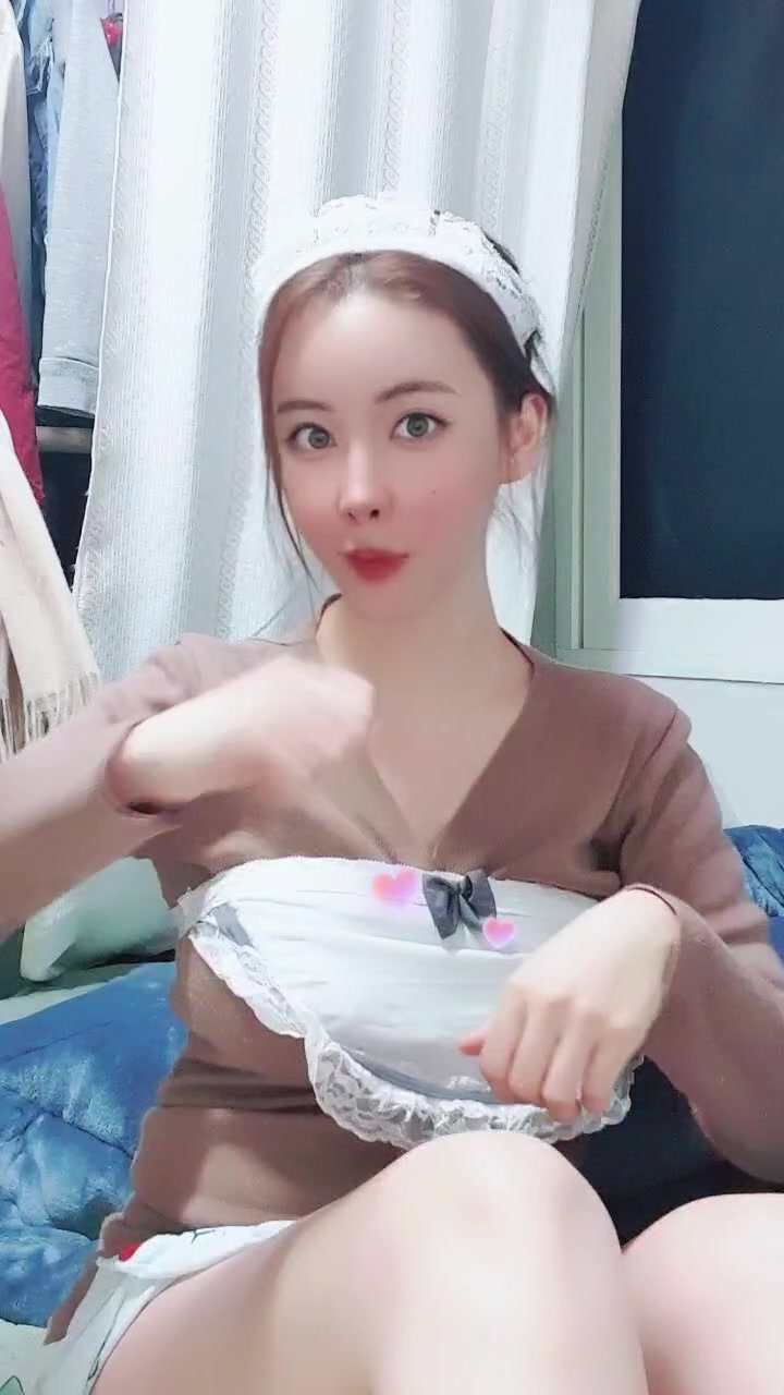 【コスプレ美脚韓国美女がお部屋でダンス】 #트렌드세터 #틱톡교실 #tiktok #entertainment