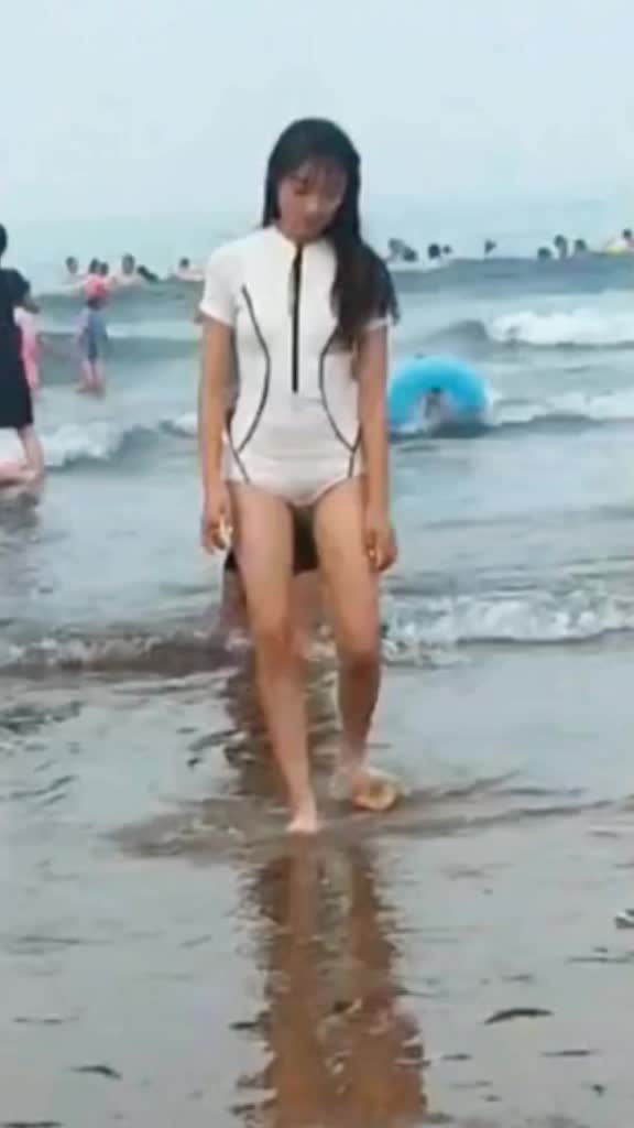 【海辺で遊ぶちっぱい水着美女！】シ #สาวสวยเซ็กซี่