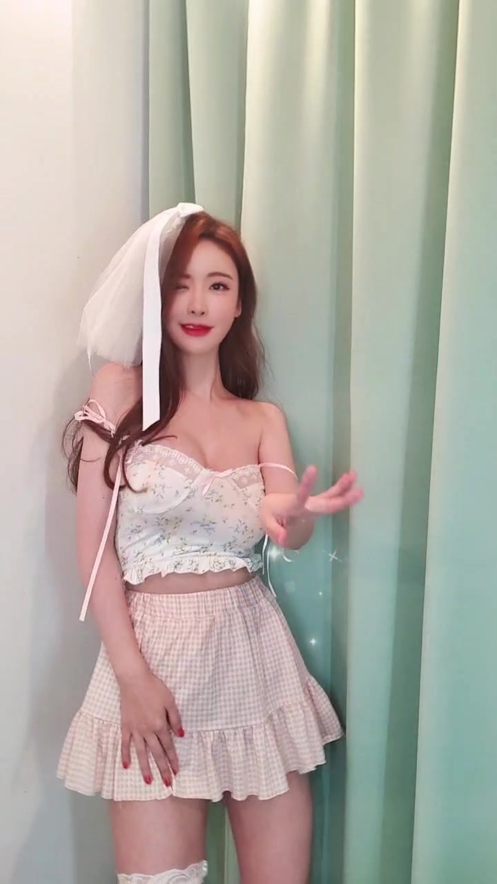 【スタイル抜群激カワ美女のセクシーダンス】자꾸끼부려🙉💕 #틱톡툰 #트렌드세터 #tiktok #틱톡선생