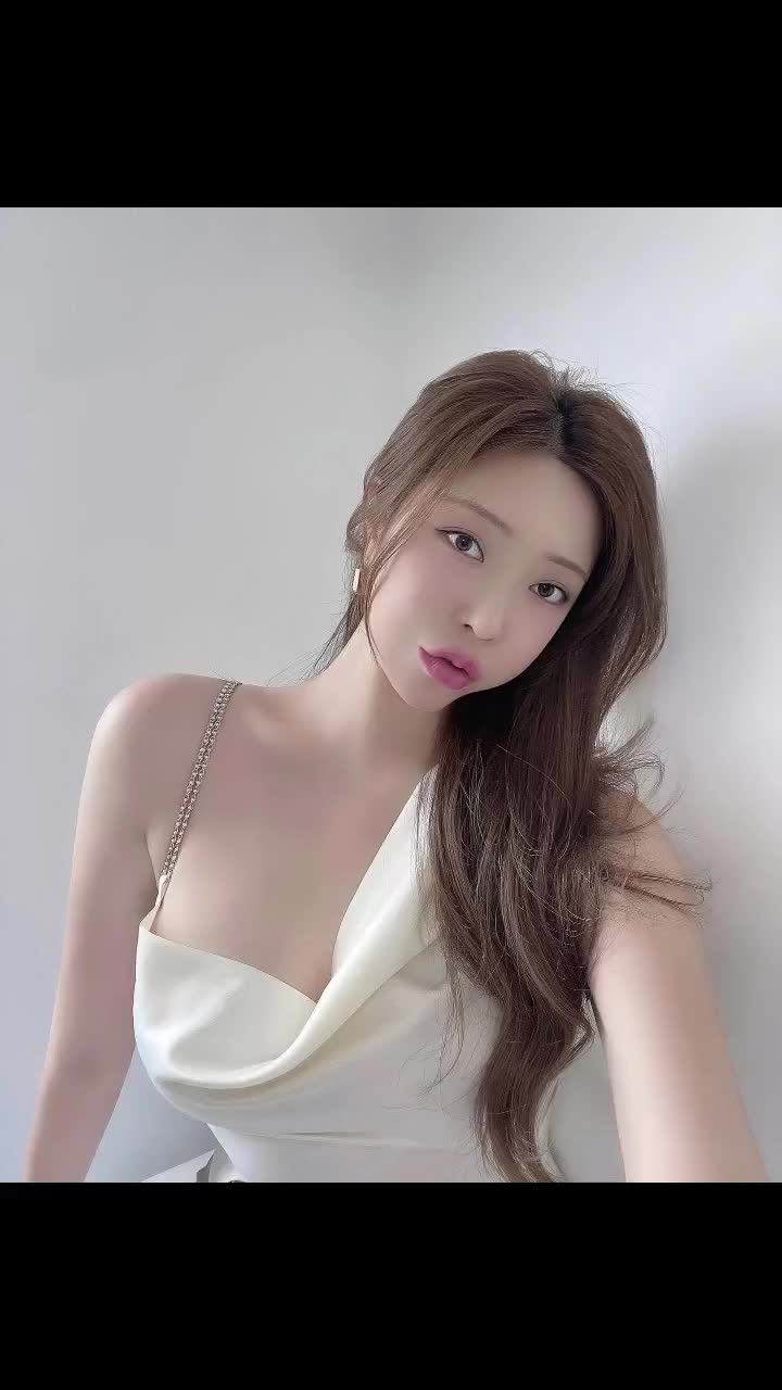 【巨乳美女】 #안나