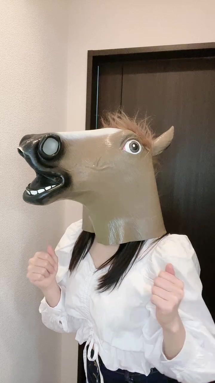 【妃ひかり】この音源1人でやるとシュールだな😂#馬#horse#🐴 #女優