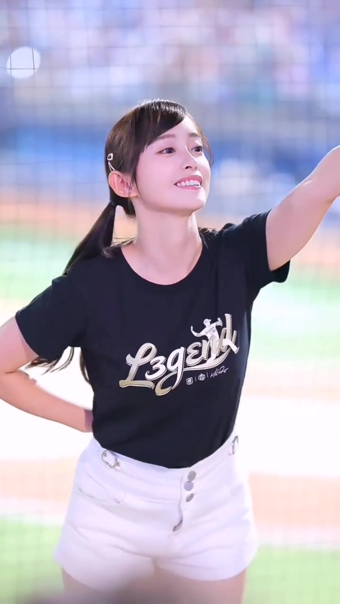 【めっちゃ乳が揺れてる美形チアリーダー】#韓国プロ野球 #可愛 #プロ野球 #キツネダンス #K-pop #韓国チア #可愛すぎる #美人が来た #可愛い女の子 #綺麗 #韓国ファッション #韓国 