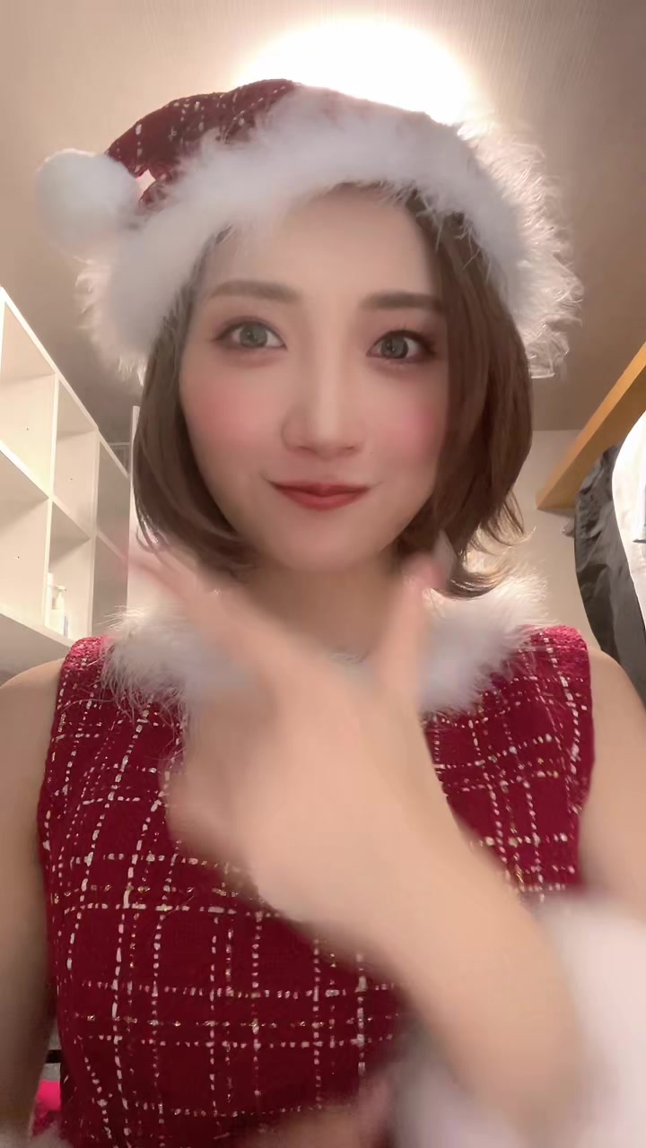 【激カワ美女のサンタコス！】【加美杏奈】🎅🏻♥️