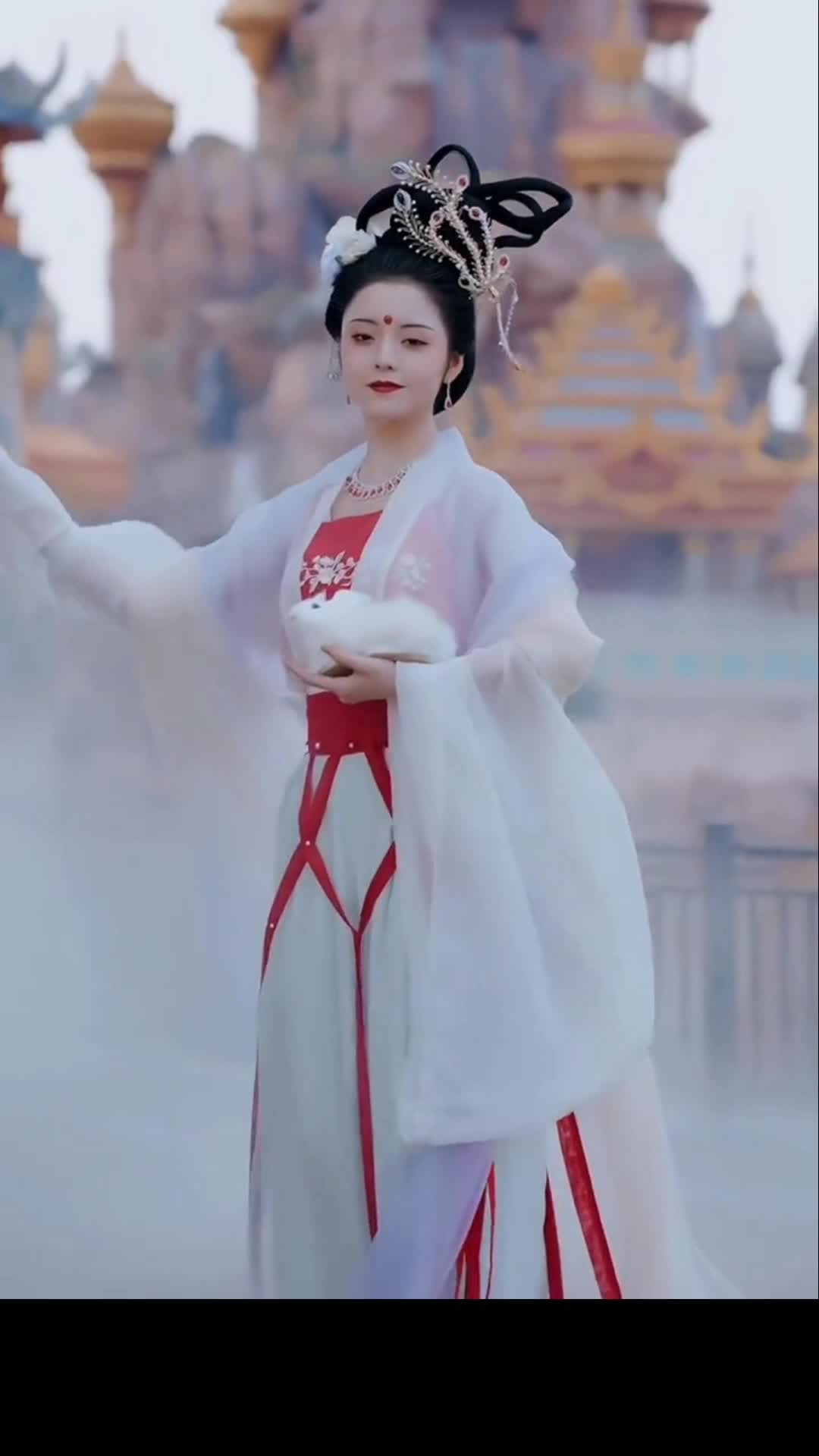 【優雅な舞い！】#chinafashion #hanchineseclothing #chinese #love 