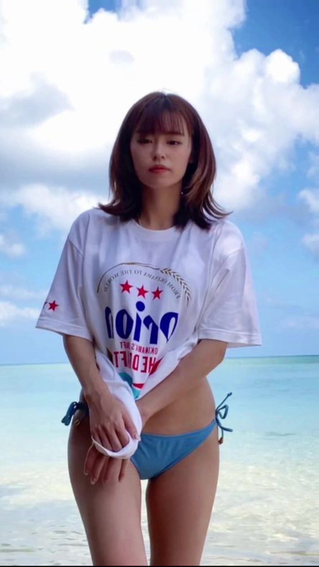 【Tシャツ引きに姿の美女】【けったん】#CapCut 早く夏になれ🏃💦