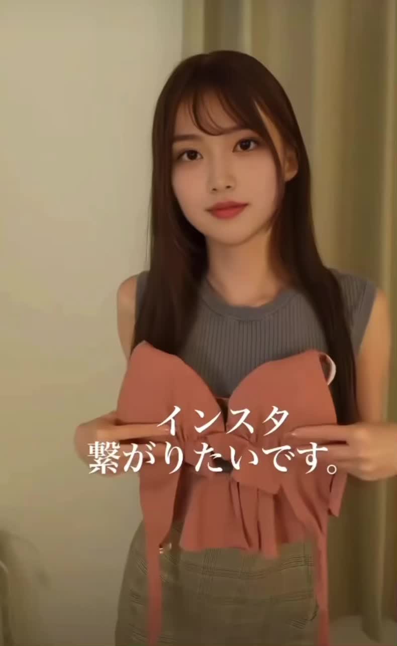 【ビキニに変身して巨乳おっぱいをぷるんとさせちゃう激カワ美女！】